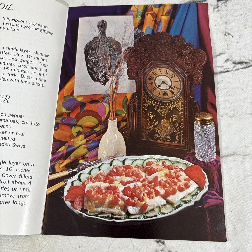 VTG 1976 Time for Seafood Cookbook NOAA Dept of Commerce Ad Ephemera